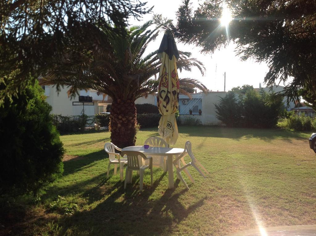 Ofrínion Villa Maria מראה חיצוני תמונה
