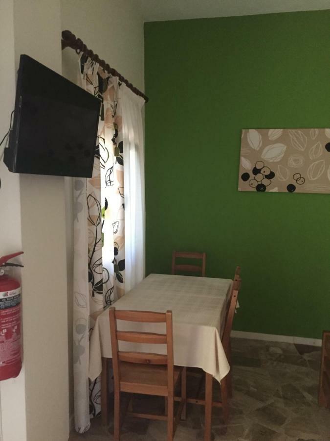 Ofrínion Villa Maria מראה חיצוני תמונה